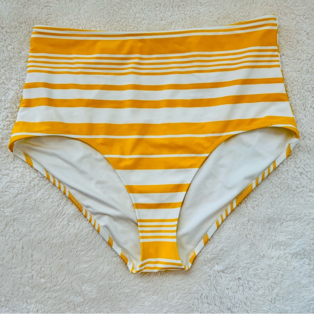 Aerie Yellow and White Hi Waisted Bikini Bottoms ☀️